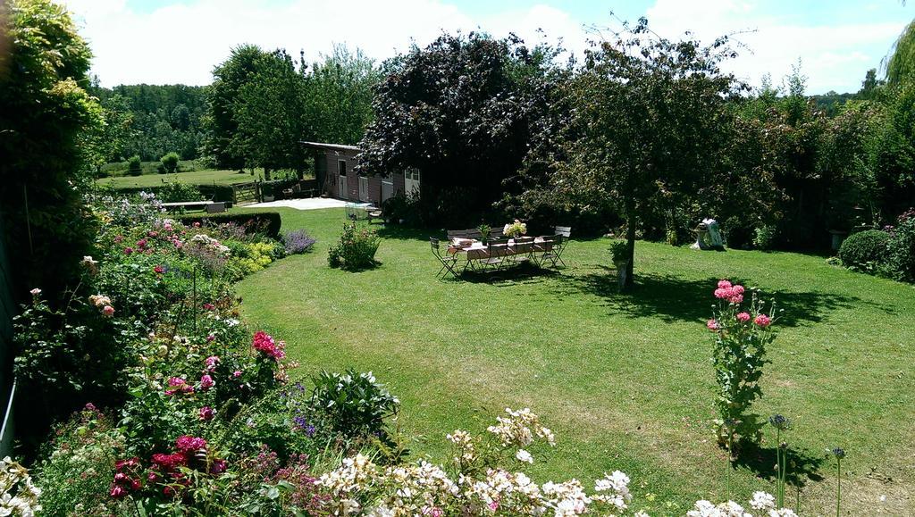 La Passiflore B&B Bossiere Buitenkant foto