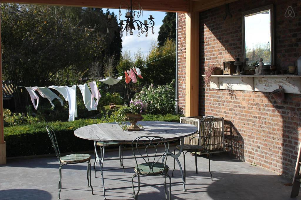 La Passiflore B&B Bossiere Buitenkant foto
